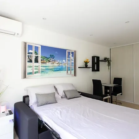 Beautiful Studio With Ac Close To The Nice