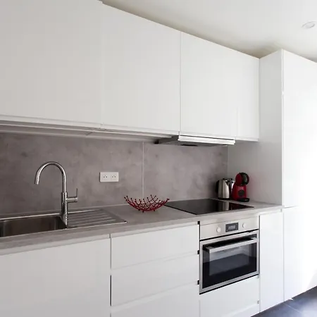 Appartamento Beautiful Studio With Ac Close To The