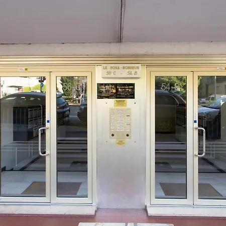 Appartamento Beautiful Studio With Ac Close To The