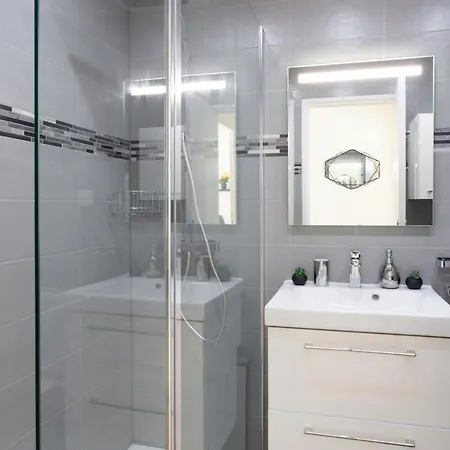 Appartamento Beautiful Studio With Ac Close To The *